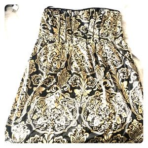 Beautiful Cocktail Dress with Pockets!